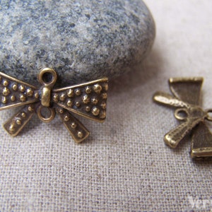 Antique Bronze Rhinestone Bow Tie Knot Connector Charms 11x20mm Set of 10 A747