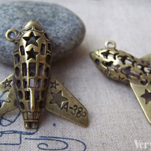 4 pcs of Antique Bronze Filigree 3D Airplane Charms Pendants 37x37mm A950