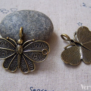 6 pcs Antique Bronze Butterfly Pendants 32x42mm A5060