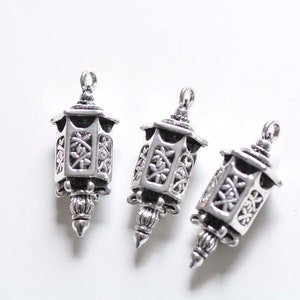 6 pcs of Antique Silver 3D Filigree Lantern Pendant Charms 12x35mm A7397