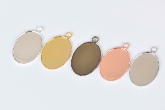 16 Pcs Blank Pendants Charms Brass Pendants Bezel Blank Trays Flat Round Cabochon Open Base With Iron Jump Ring Diy
