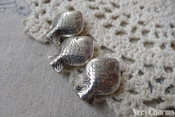 アンティークシルバー巨大魚ビーズ 15 x 20 mm A7263 10 個 - Etsy 日本