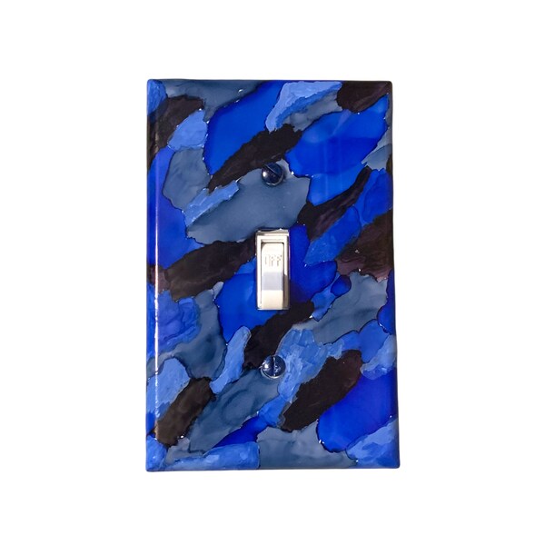 Light Switch Cover, Blue Camo Decor, Single Switchplate, Boys Bedroom Decor, Boy Nursery, Unique Switchplate, Blue Home Decor