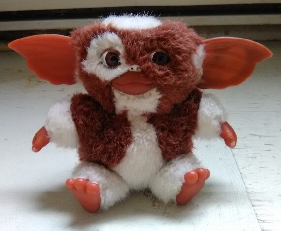 gizmo stuffed animal