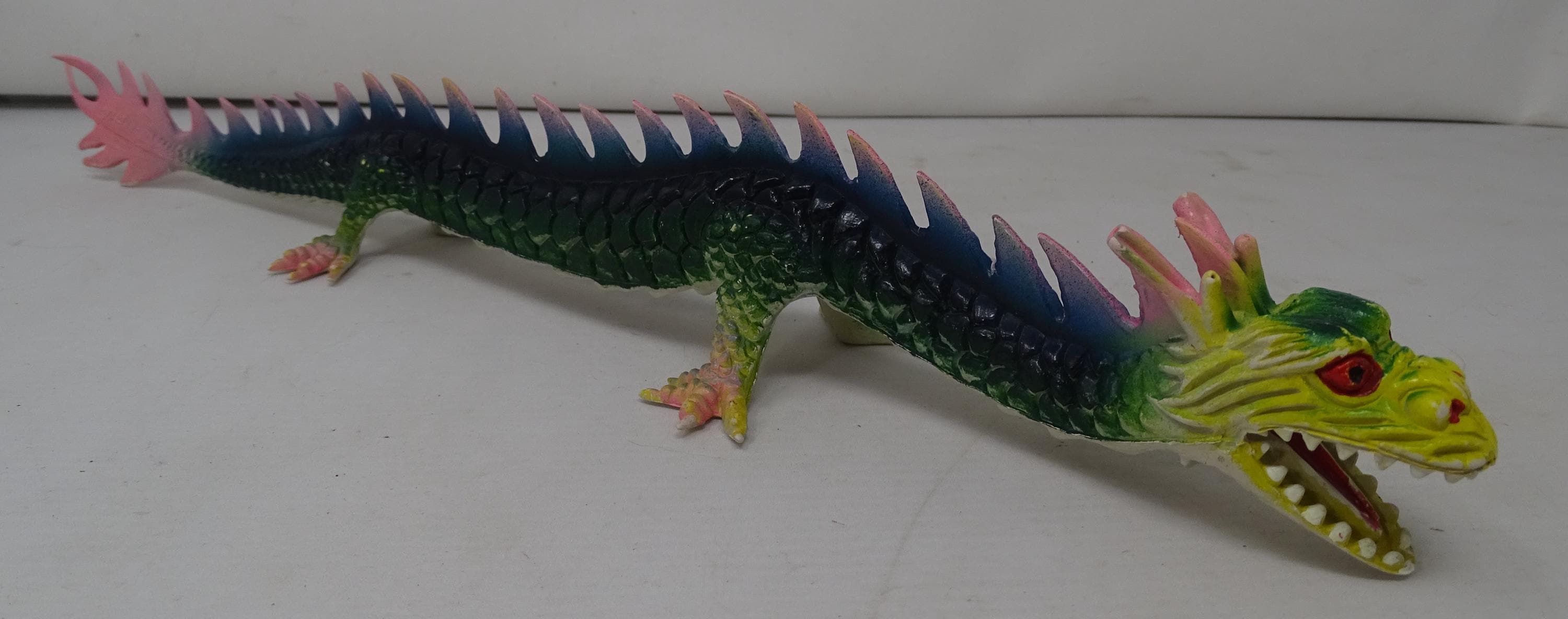 モンスターラビット　中古 Vintage Imperial Chinese Dragon Monsters Chinasaur Dragon Monster