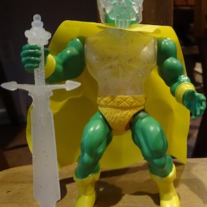 Figurine articulée verte et jaune Rotu Zoloworld Remco Warrior Beasts MOTU KO