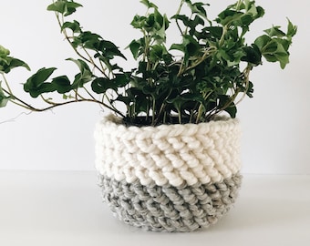 Small Planter Basket || 4.5" diameter || The Colorblock Collection