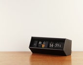Vintage Copal flip clock day date display - Model 601 - Riki Wantanabe - ca. 1970s