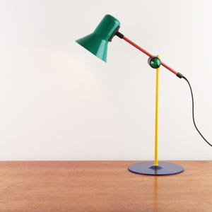 Veneta Lumi vintage table lamp Memphis style - ca. 1980s - Made in Italy
