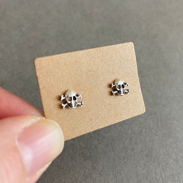 Silver Tiny Mini Skull Stud Earrings Type F - Sterling Silver [ESV1039]