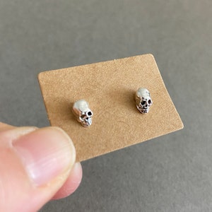 Silver Tiny Mini Skull Stud Earrings Type C - Sterling Silver [ESV1011]