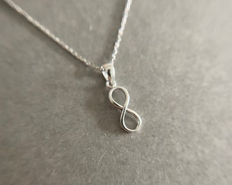 Tiny Mini Infinity Silver Necklace - Sterling Silver [NS1018]