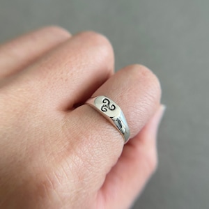 Sterling Silver Celtic Knot Ring Flat on the Top - Sterling Silver