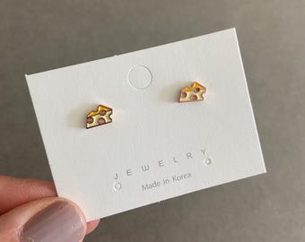 Orecchini a bottone a forma di formaggio minuscolo - Perno in argento sterling