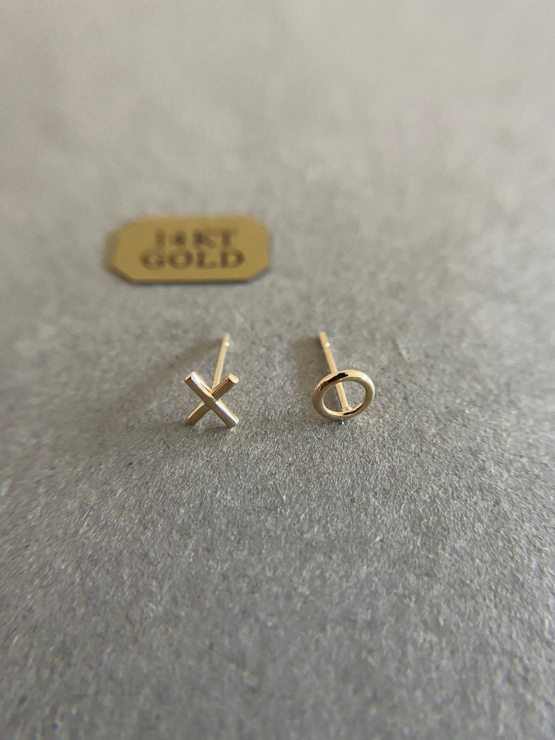 14K Solid Gold 14K Solid Gold Tiny XO Stud Earrings