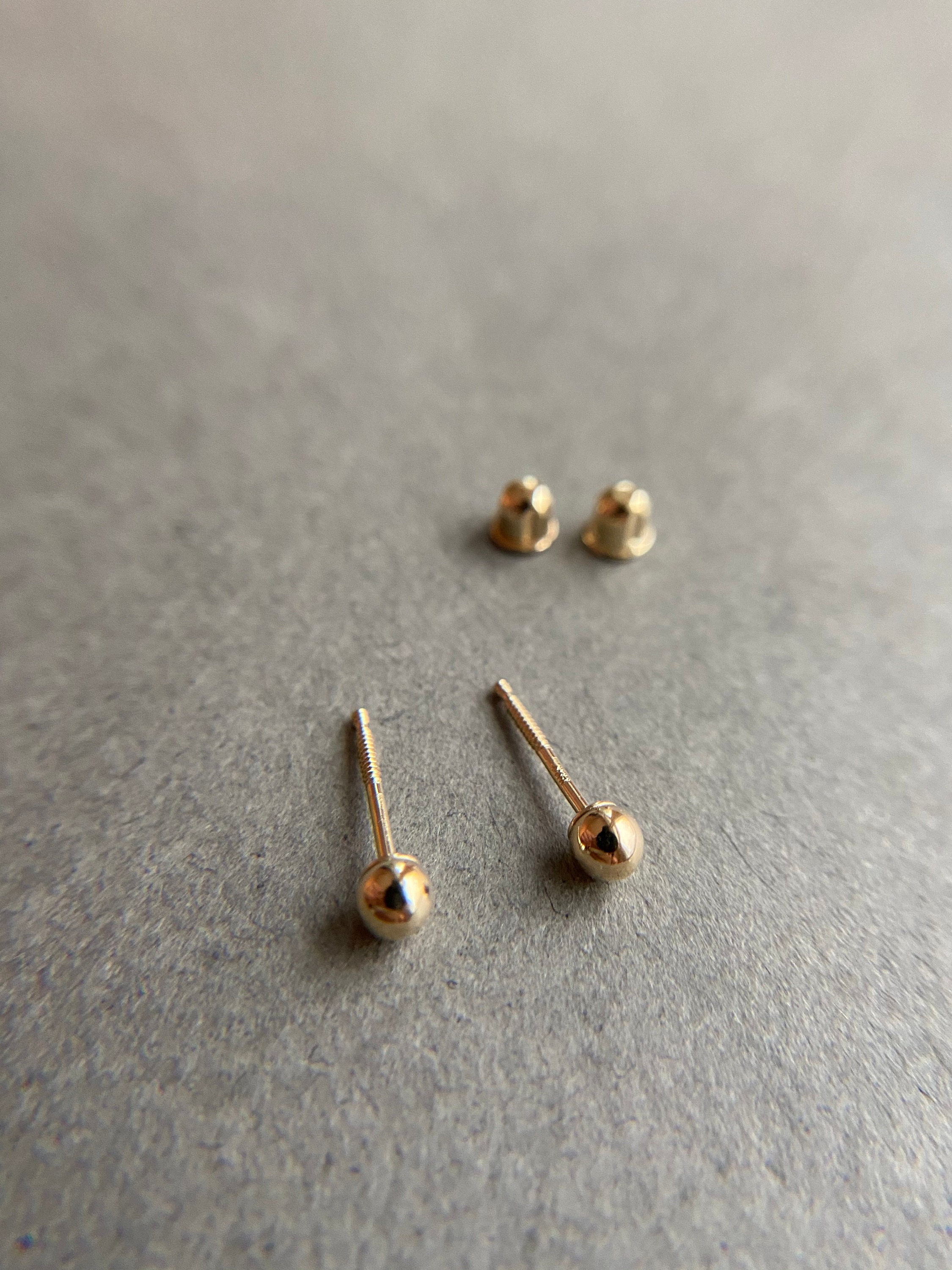 14k Yellow Gold Half Ball Earrings Fluted Flat Back Screwback 4mm 5mm –  Massete