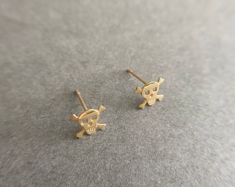 14K Solid Gold Tiny Skull Stud Earrings - 14K Solid Gold