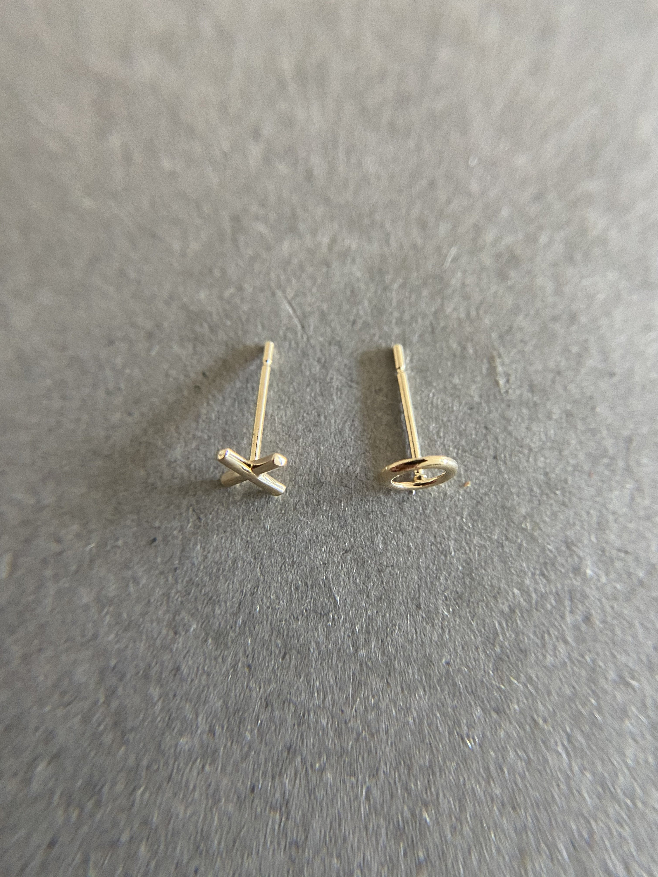 14K Solid Gold Tiny XO Stud Earrings 14K Solid Gold | Etsy