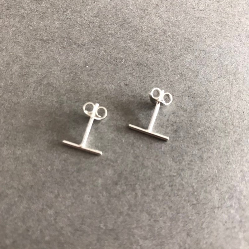 CRYSTAL BAR EARRINGS - SLVR main image 0