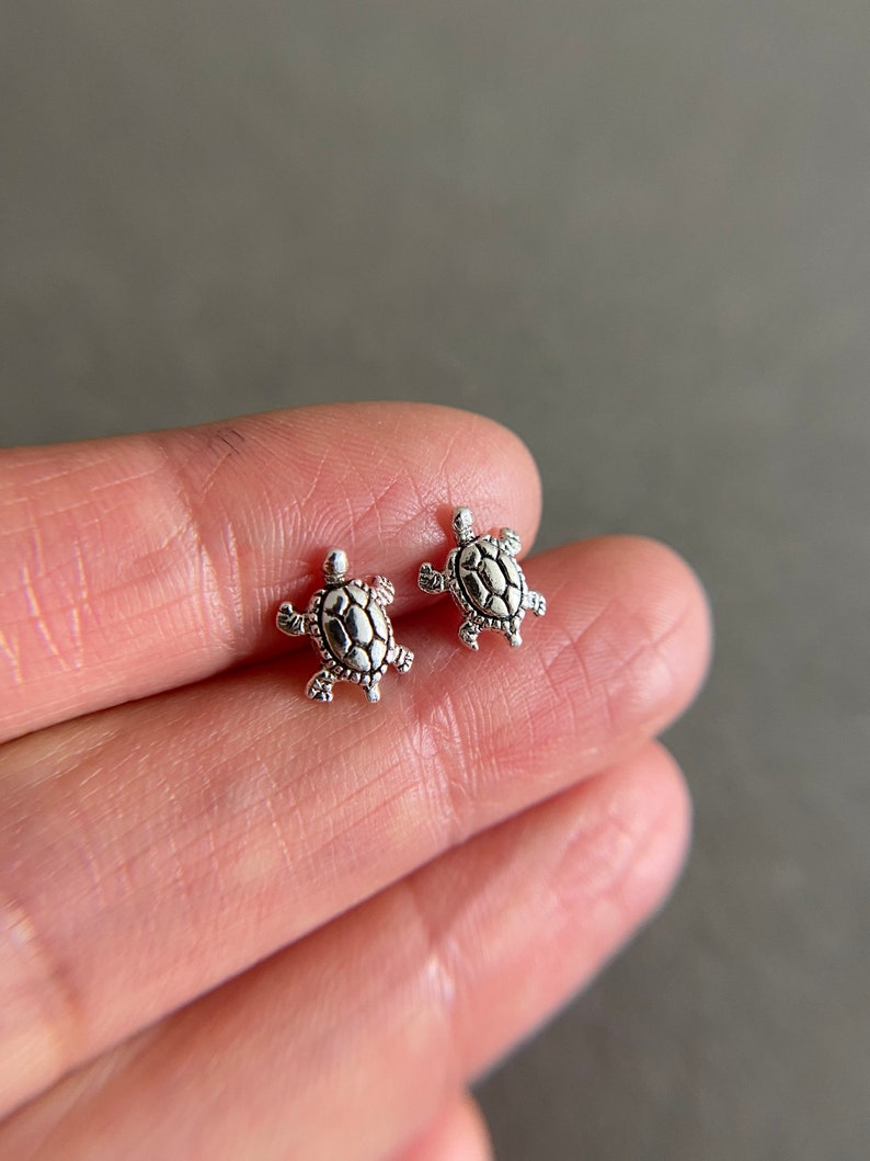 Silver Tiny Turtle Stud Earrings Sterling Silver ESV1021 Etsy