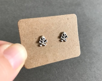 Silver Tiny Mini Skull Stud Earrings Type D - Sterling Silver [ESV1012]