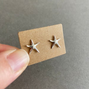 Silver Tiny Starfish Type E Stud Earrings - Sterling Silver [ESV1048]