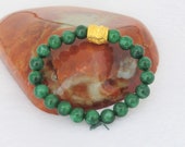 Vintage 24K 9999 Yellow Gold Carved Dragon with Green Jadeite Jade Bead Elastic Bracelet