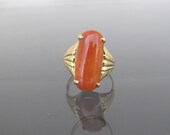 Vintage 18K Solid Yellow Gold Red Jadeite Jade Saddle Ring Size 6