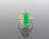 Vintage 18K Solid Yellow Gold Saddle Green Jadeite Jade Filigree Ring Size 8