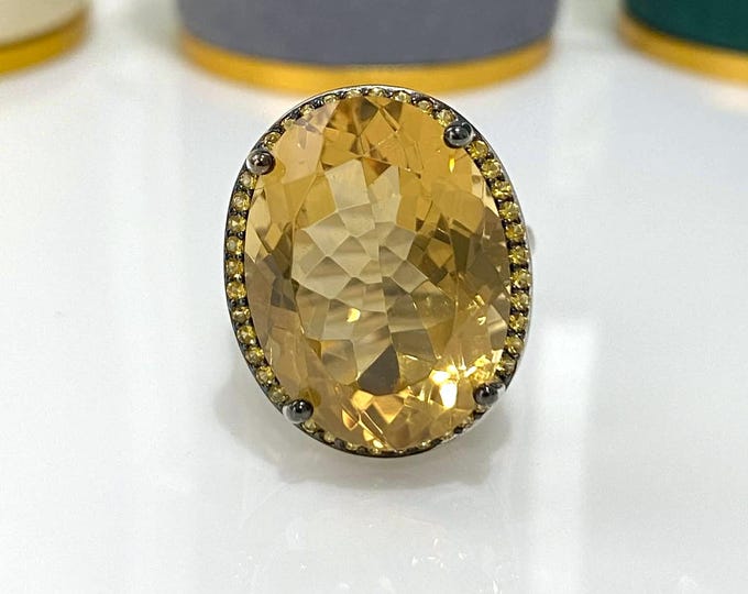 Vintage Sterling Silver Oval cut 14.96cts Natural Citrine Ring Size 8.