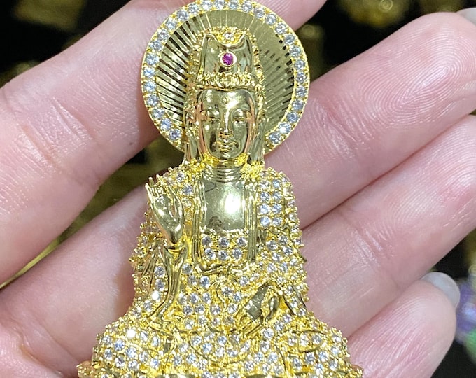 Vintage 15K 610 Solid Gold White Topaz & Ruby Kwan Yin, Guang Zhou Buddha Pendant. Mat Phat Ba Quan Am.