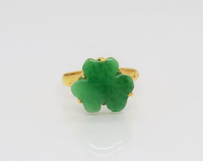 Vintage 18K Solid Yellow Gold Natural Green Jadeite Jade Three Leaf Clover Ring Size 7