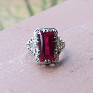 Vintage Sterling Silver Ruby Filigree Dome Ring Size 6