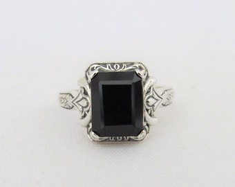 Vintage Sterling Silver Natural Black Onyx Carved Ring Size 9