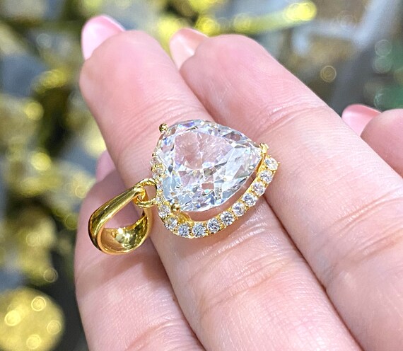 Vintage 15K 610 Solid Gold White Topaz Heart Pend… - image 3