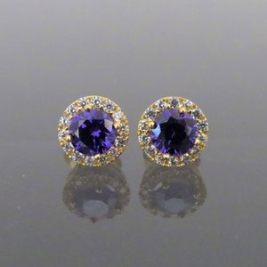 Vintage 18K Solid Yellow Gold 1.22ct Amethyst & White Topaz Stud Earrings