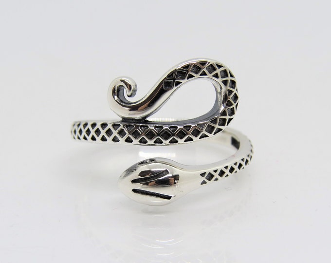 Vintage Sterling Silver Snake Ring Size 8