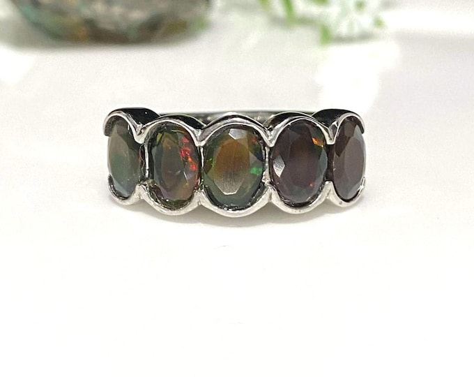 Vintage Sterling Silver Natural Oval cut Black Fire Opal Ring Size 7