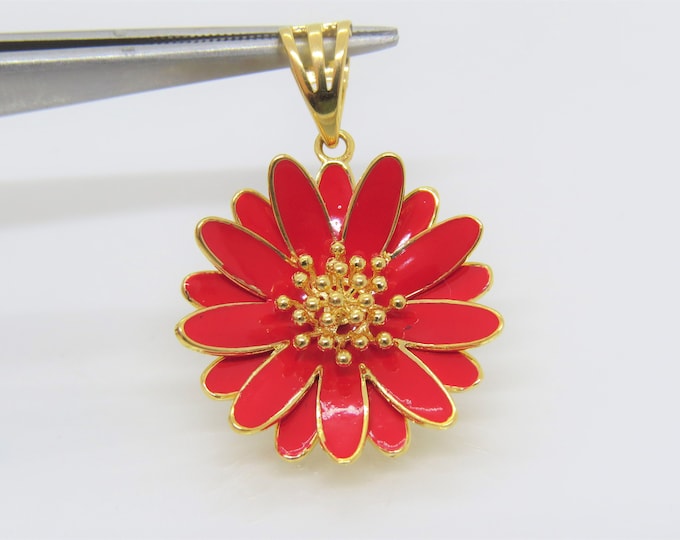 18K Solid Yellow Gold Red Enamel Floral Flower Vintage Pendant