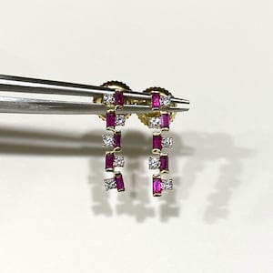 Vintage 14K Solid Yellow Gold Genuine Ruby & Diamond Screw back Earrings.