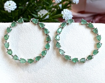 Vintage Sterling Silver Natural Emerald Sideways Circle Earrings.