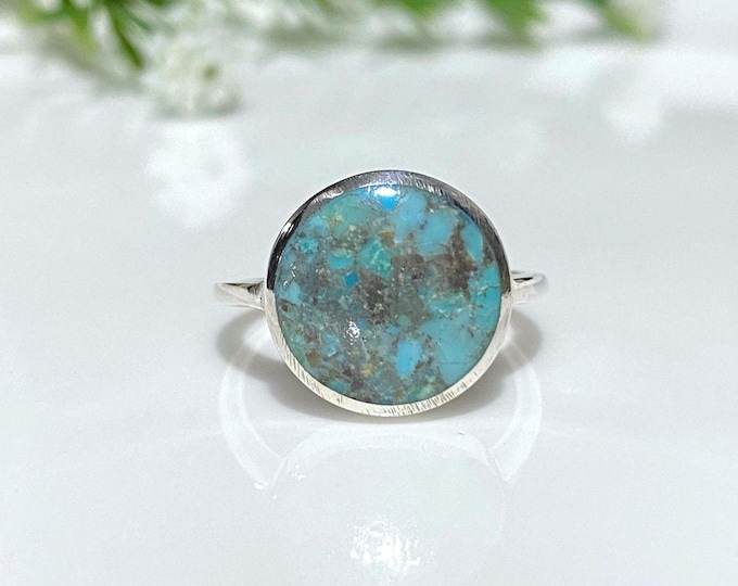 Vintage Sterling Silver Turquoise Ring.