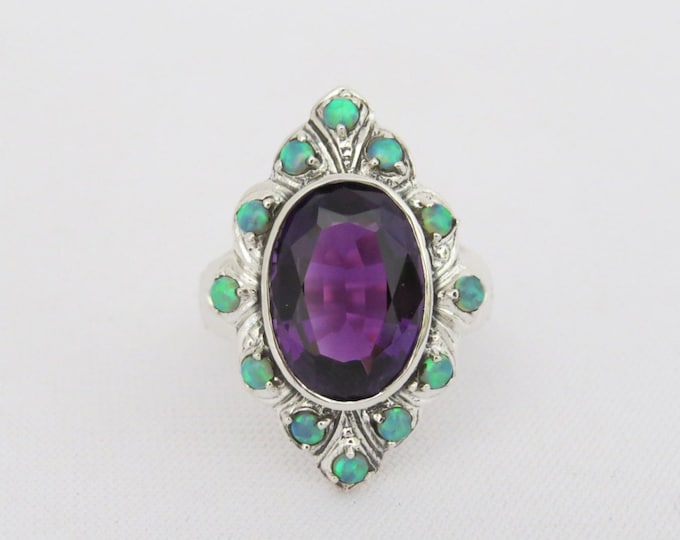 Vintage Sterling Silver Amethyst & Green Opal Ring Size 9