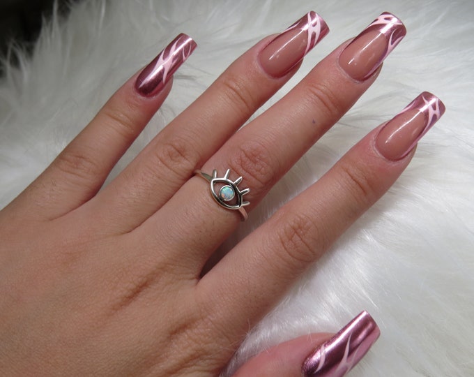 Vintage Sterling Silver White Opal Evil Eye Ring.