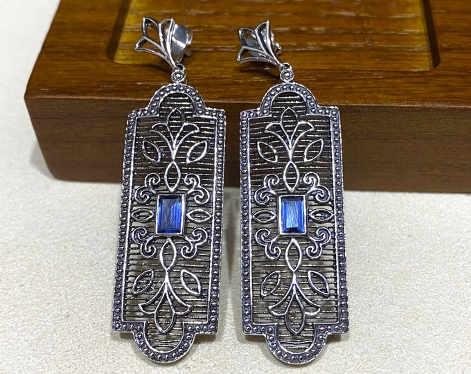 Vintage Sterling Silver Natural Blue Sapphire Filigree Earrings.