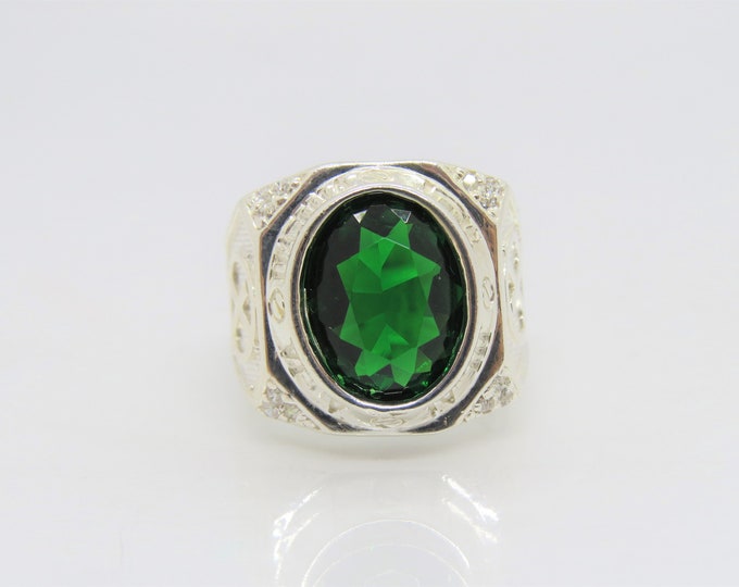 Vintage Sterling Silver Oval Emerald Men's Ring Size 8