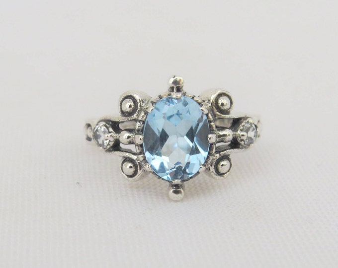 Vintage Sterling Silver Aquamarine & White Topaz Ring Size 9