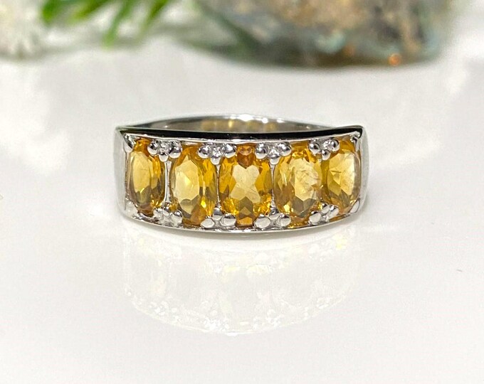 Vintage Sterling Silver Natural Oval cut Citrine Ring Size 9