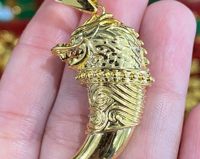 Vintage 610 15K Solid Gold Horn Dragon Pendant. Feng Pendant. Dragon Pendant.
