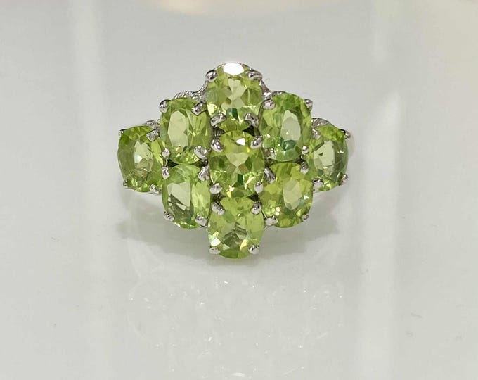Vintage Sterling Silver Natural Peridot Cluster Ring Size 8
